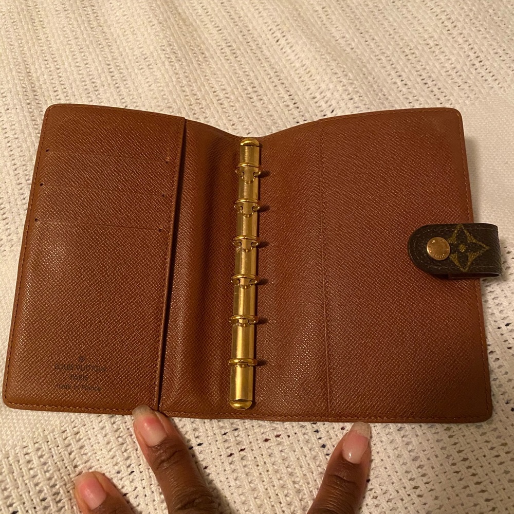 Louis Vuitton Monogram Agenda Planner SOLD - Picture 5 of 11